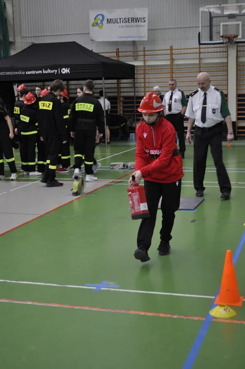 OSP Dzięczyna na Halowym Turnieju Sportowo-Pożarniczym MDP w Ostrzeszowie