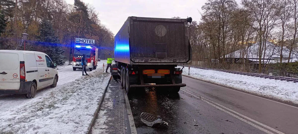 Wypadek w Krzemieniewie na DK12.