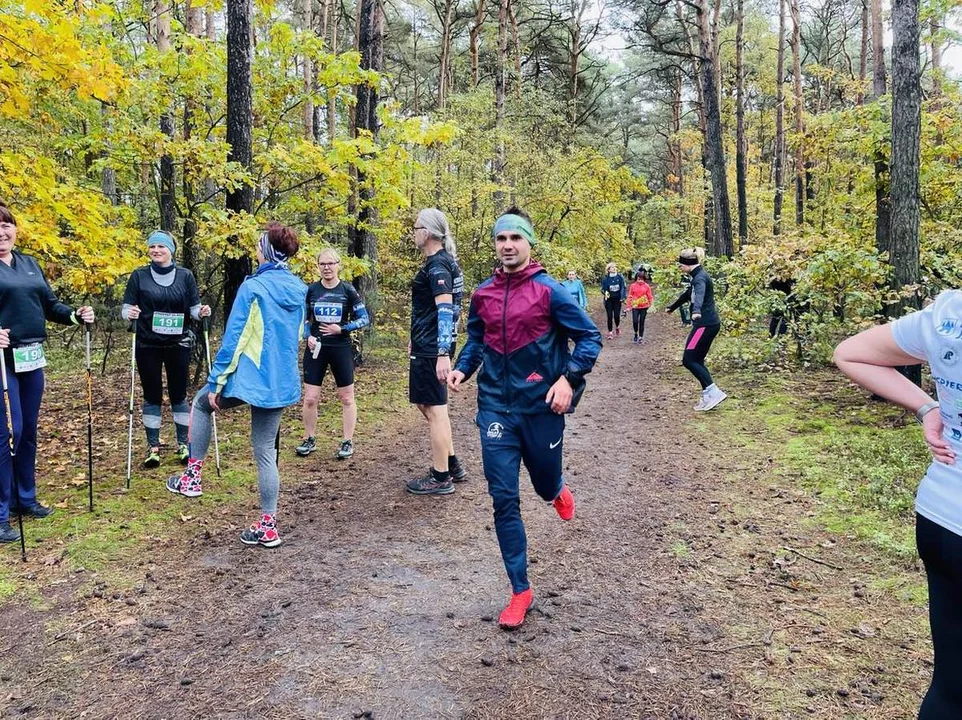 Rewelacyjna atmosfera na Octoberforest Run Jarocin 2023 [ZDJĘCIA] - Zdjęcie główne