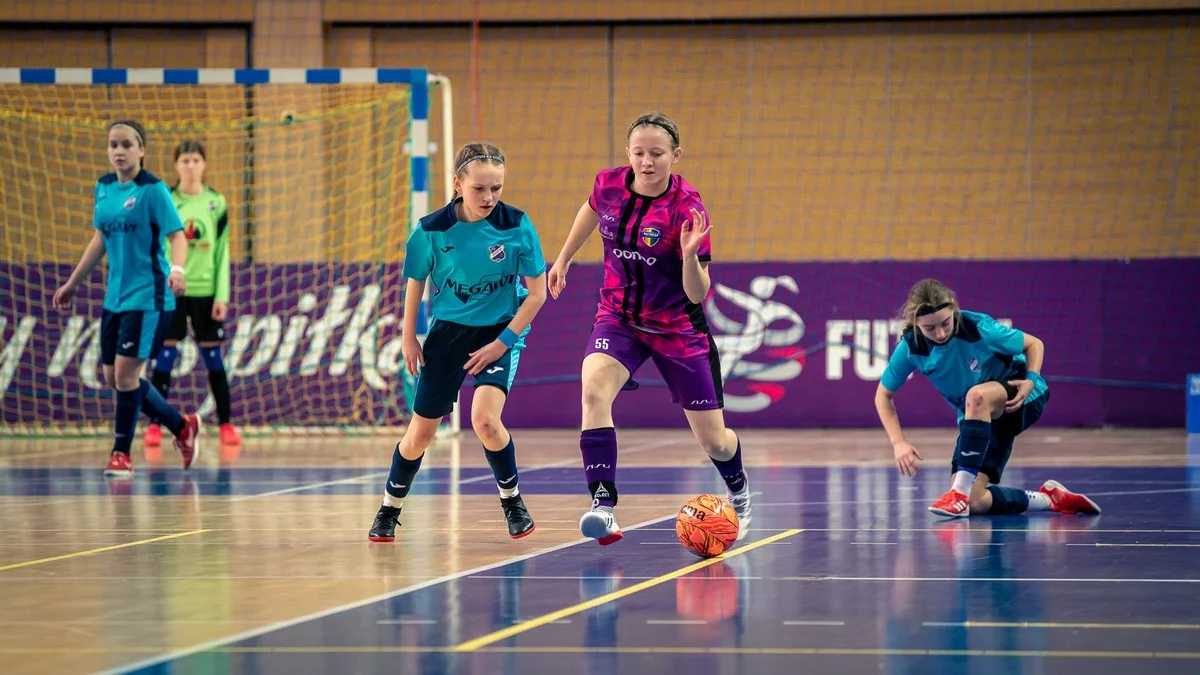 Młodzieżowe Mistrzostwa Polski w futsalu U-15 w Poznaniu. Zwycięstwo Sparty Miejska Górka