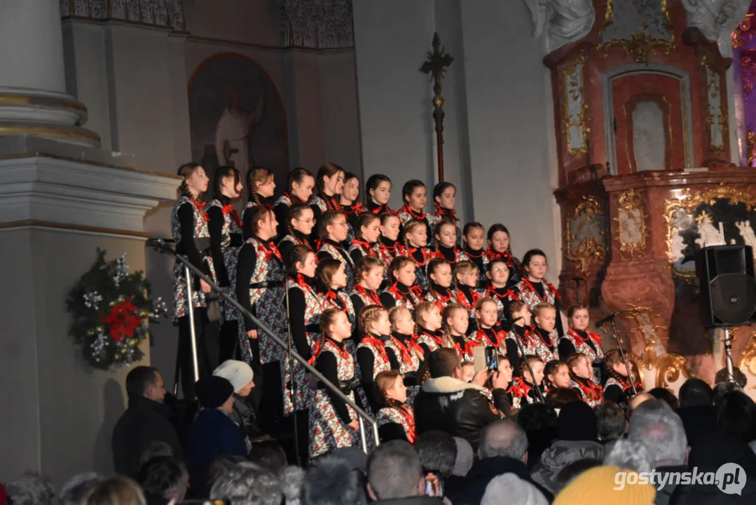 Kolędy i pastorałki "na góralską nutę" - zespół Future Folk w bazylice na Świętej Górze