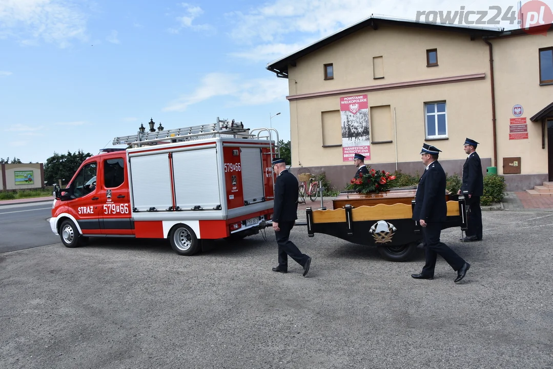 Delegacje na ceremonii pogrzebowej śp. Kazimierza Chudego