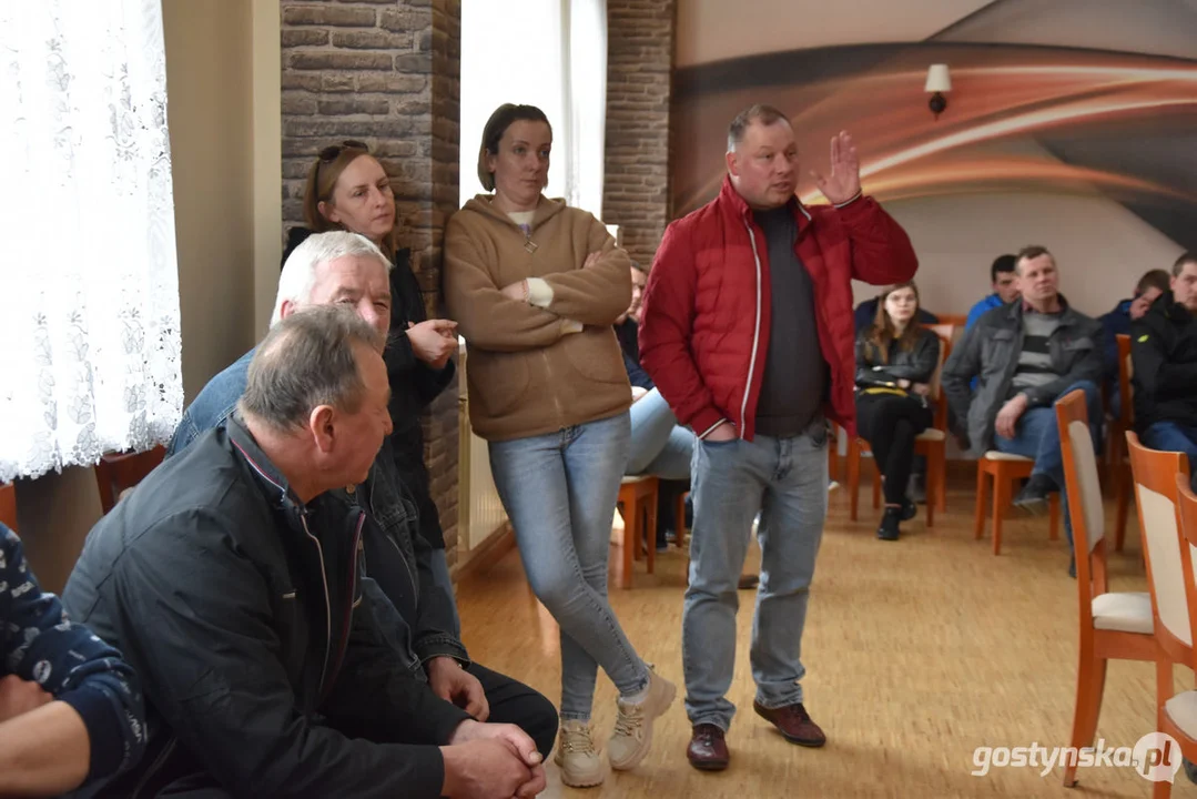 Protest dostawców mleka do Spółdzielni Mleczarskiej w Gostyniu