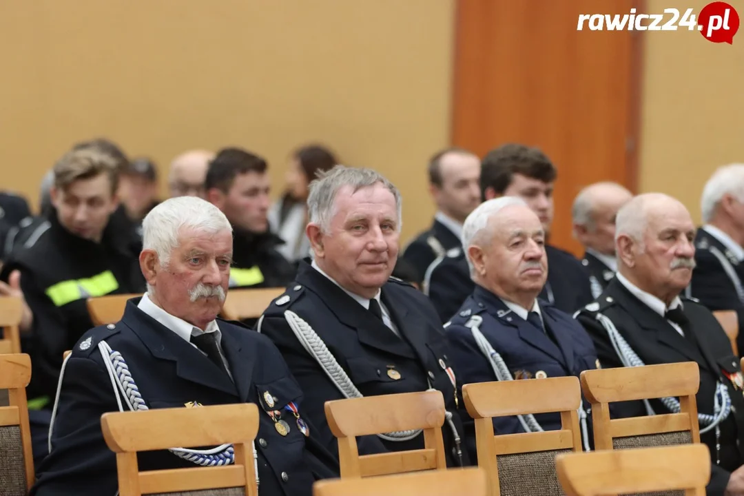 Capstrzyk strażacki druhów z gmin Pakosław i Miejska Górka