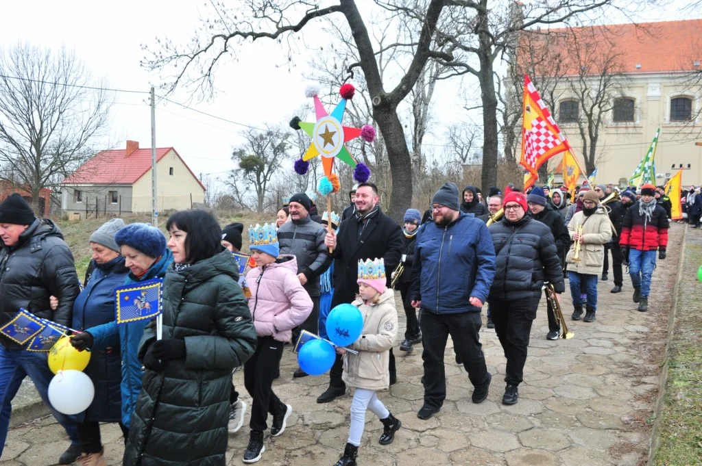 Orszak Trzech Króli w Żerkowie 2024 zdjęcia