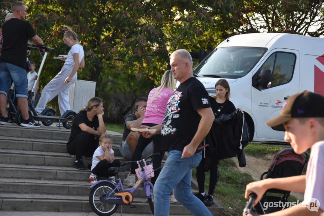 Piknik przy ognisku na pożegnanie lata przygotowała Rada Osiedla Pożegowo w Gostyniu