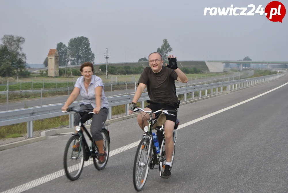 Rowerzyści, rolkarze i piesi opanowali S5 (ZDJĘCIA Z 2014 ROKU)