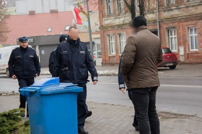 Zabójstwo na Al. Niepodległości w Jarocinie. Policja namierzyła podejrzanego