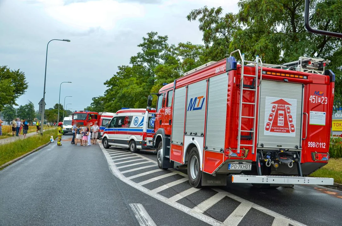 Zderzenie trzech aut ul. Powstańców Wlkp. Jarocin