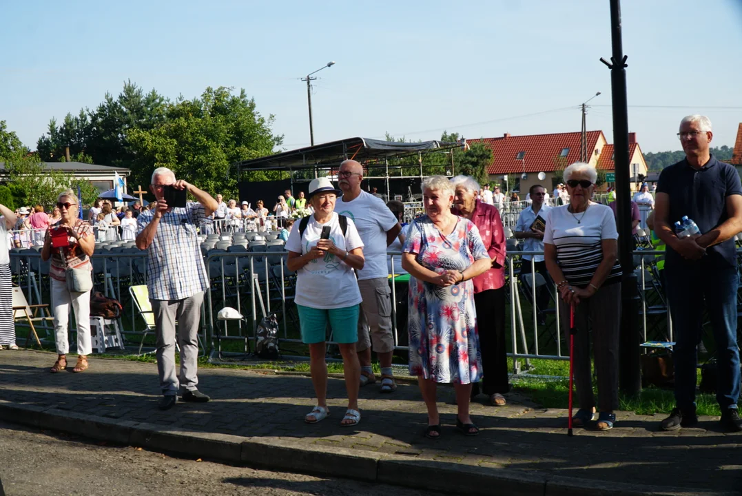 Smolice. Koronacja wizerunku Matki Bożej Uzdrowienia Chorych