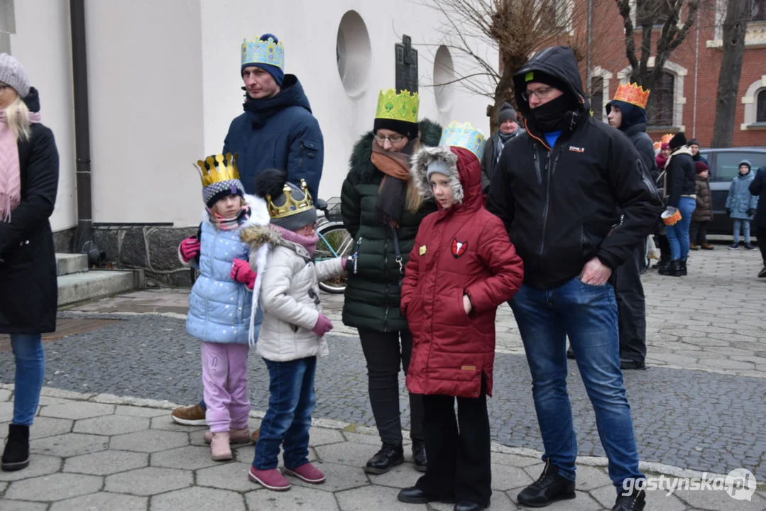 "W jasełkach leży" - Orszak Trzech Króli na ulicach Gostynia