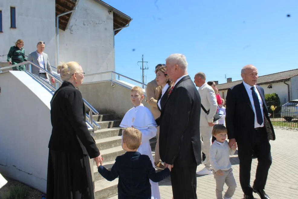 Pierwsza Komunia Święta w parafii Matki Bożej Fatimskiej w Jarocinie