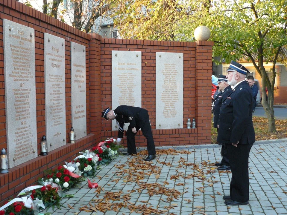 Obchody Święta Niepodległości w Dobrzycy