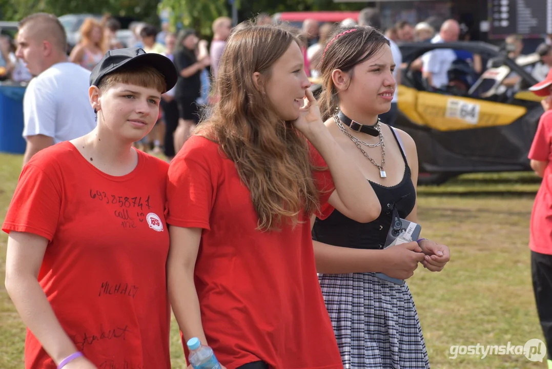 Piknik charytatywny dla Olusia Jurgi w Dzięczynie