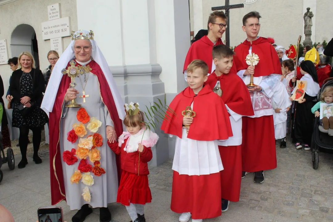 Marsz Wszystkich Świętych w parafii św. Marcina w Jarocinie