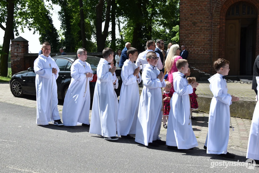 I Komunia Święta w parafii Narodzenia Najświętszej Maryi Panny w Poniecu