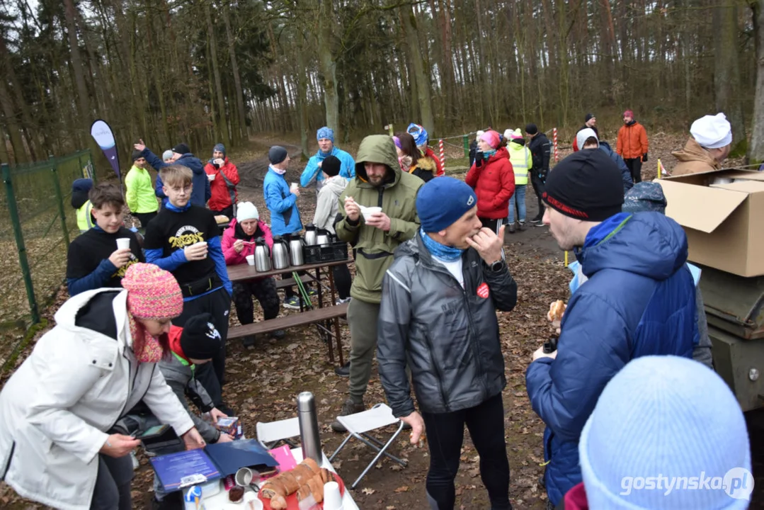 Biegająco zagrali dla WOŚP - Parkrun Gostyń i Grupa Nieprzemakalni Gostyń razem na trasie