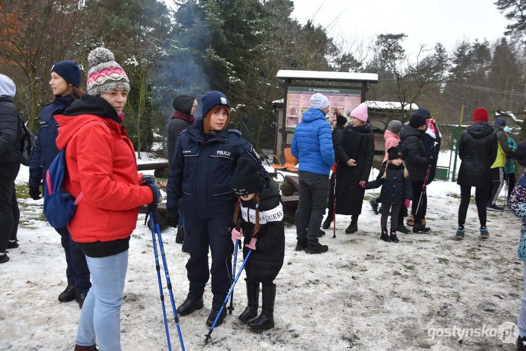 Mikołajkowy Charytatywny Marsz Nordic Walking „Idziemy dla Julki”