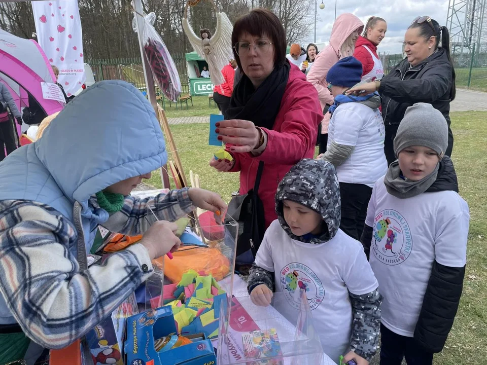 Bieg Kolorowej Skarpetki w Jarocinie. Z akcją dla Fundacji Ogród Marzeń