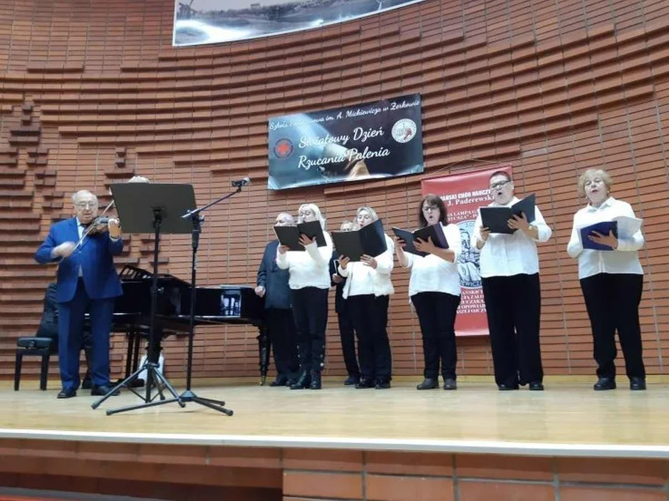 Wyjątkowy koncert w szkole w Żerkowie - Zdjęcie główne