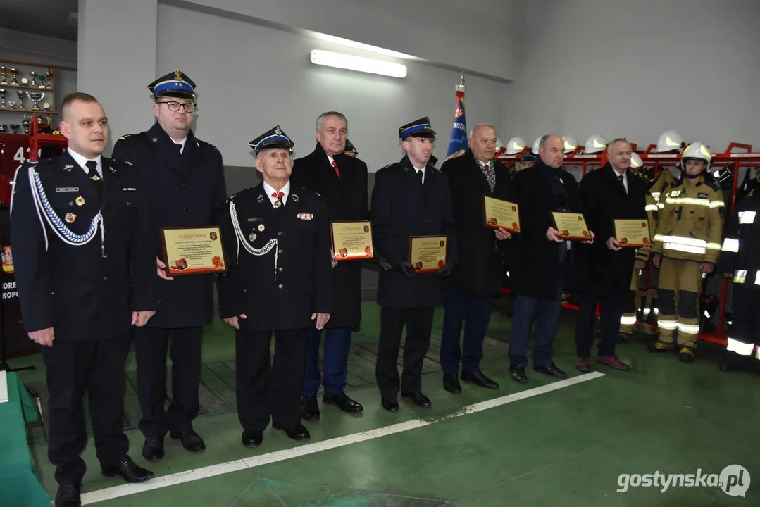 "Ochrzczono" nowy samochód strażacki dla OSP Borek Wlkp. Otrzymał imię "Jan"