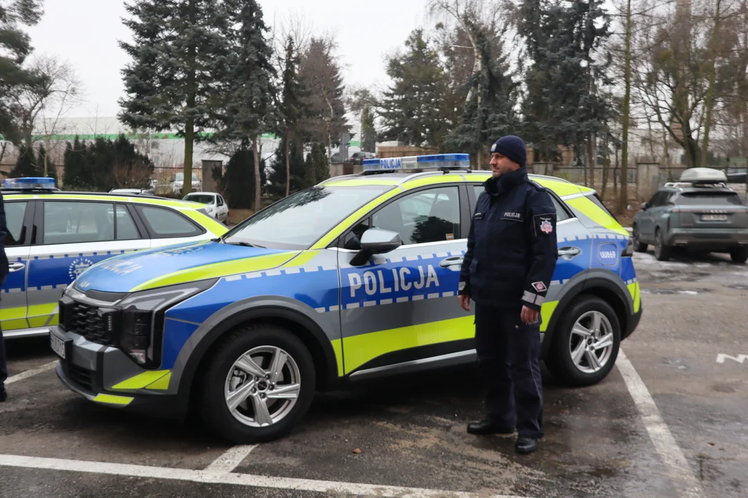 Nowy radiowóz dla policjantów z Nowego Miasta. Gmina dołożyła się do zakupu - Zdjęcie główne