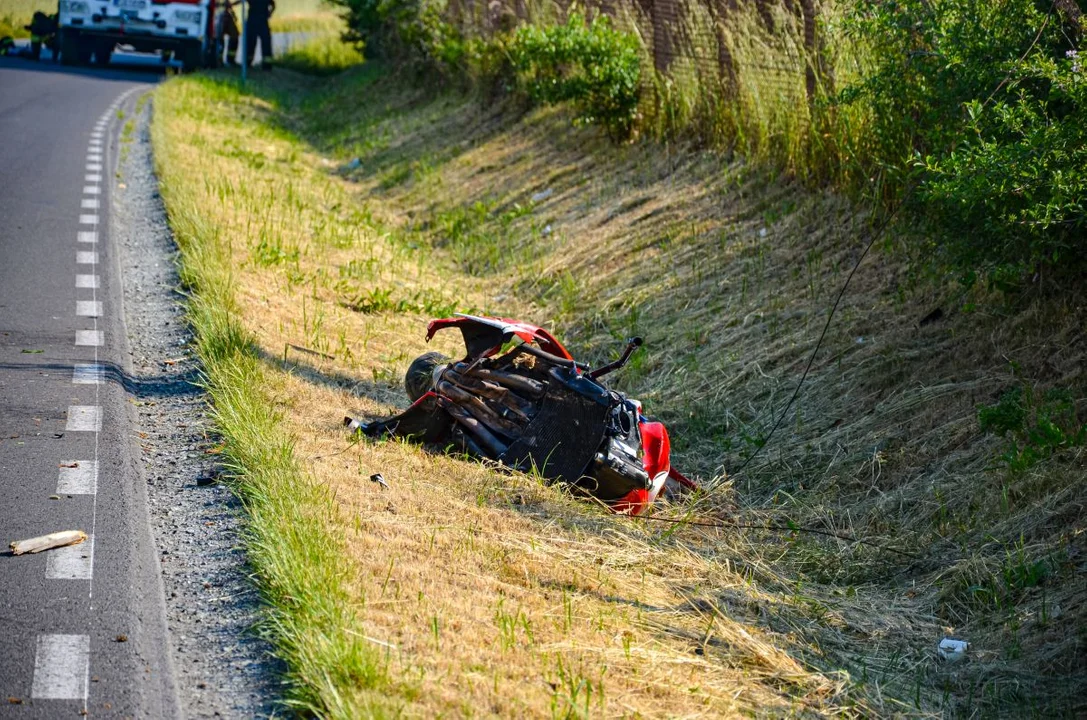 Śmiertelny wypadek w gminie Kotlin. Nie żyje motocyklista