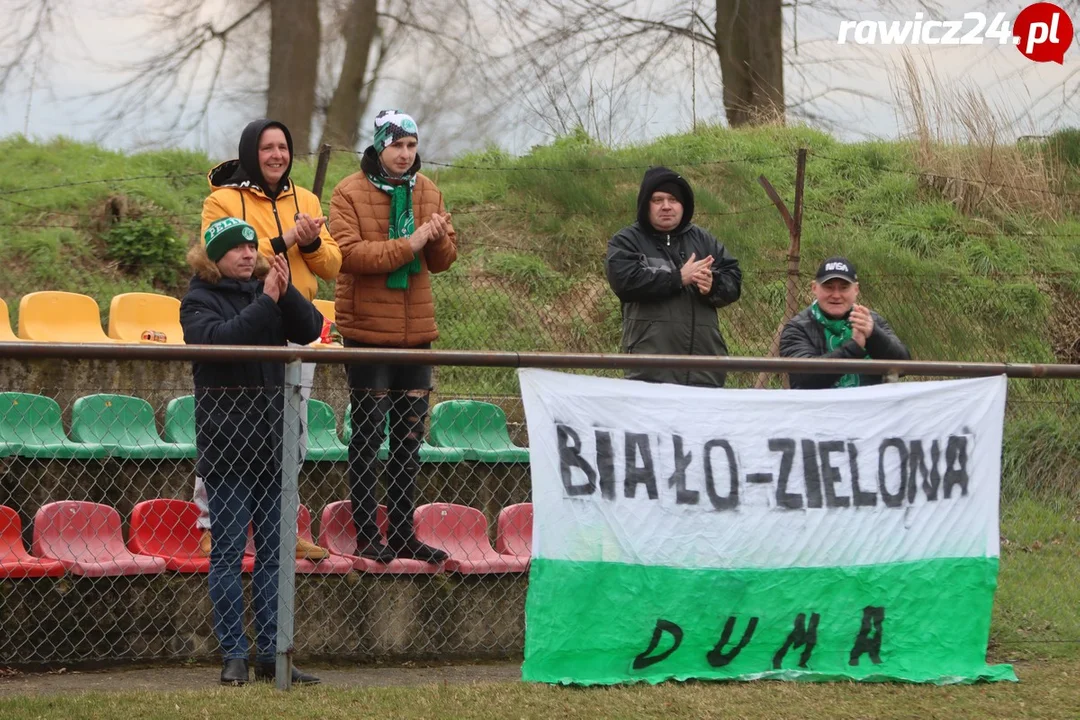 Orla Jutrosin - Pelikan Dębno Polskie 1:2