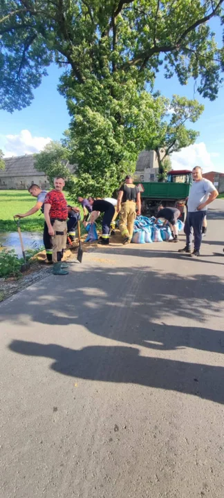 Kromolice pod wodą. Sztab Kryzysowy w Pogorzeli