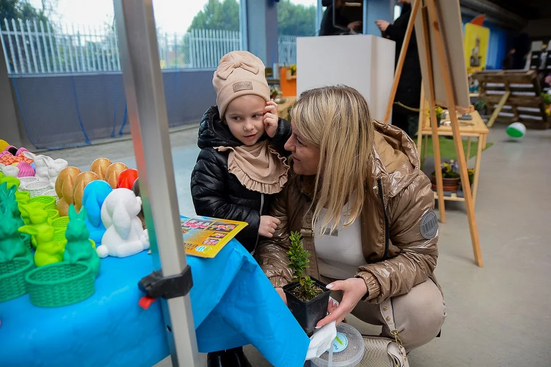 W Jarocinie trwająTargi Wiosenne i "WIelkanoc w parku Radolińskich"