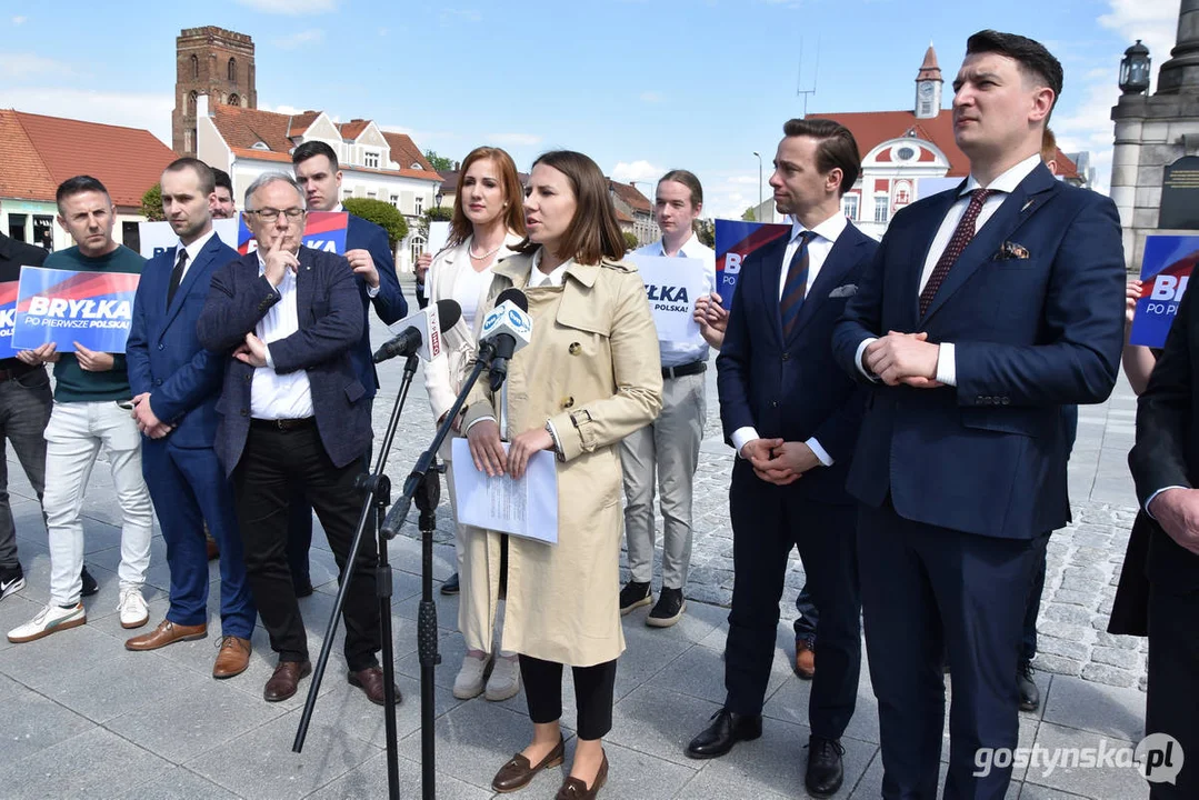 Lider Konfederacji Krzysztof Bosak w Gostyniu spotkał się z mieszkańcami