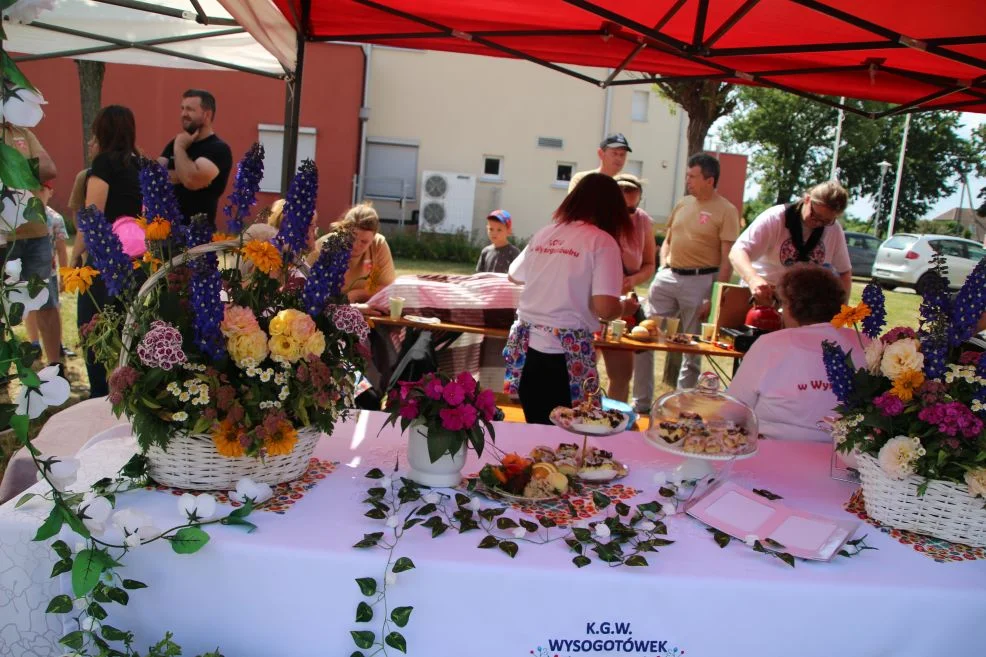 Piknik "Powitanie lata - z kulturą razem" i "Bitwa Regionów" w Kotlinie