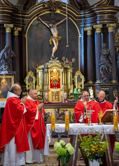 Pożegnanie wikariusza o. Radomira Buchcika w Choczu