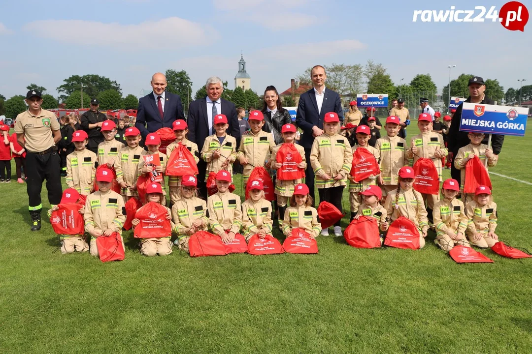 Dziecięce Drużyny Pożarnicze na zawodach w Miejskiej GórceDziecięce Drużyny Pożarnicze na zawodach w Miejskiej Górce