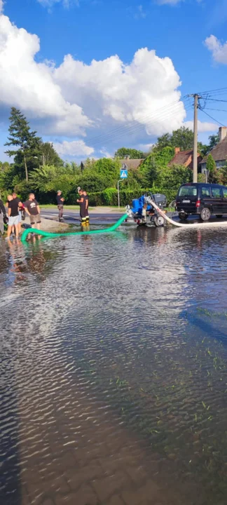 Kromolice pod wodą. Sztab Kryzysowy w Pogorzeli