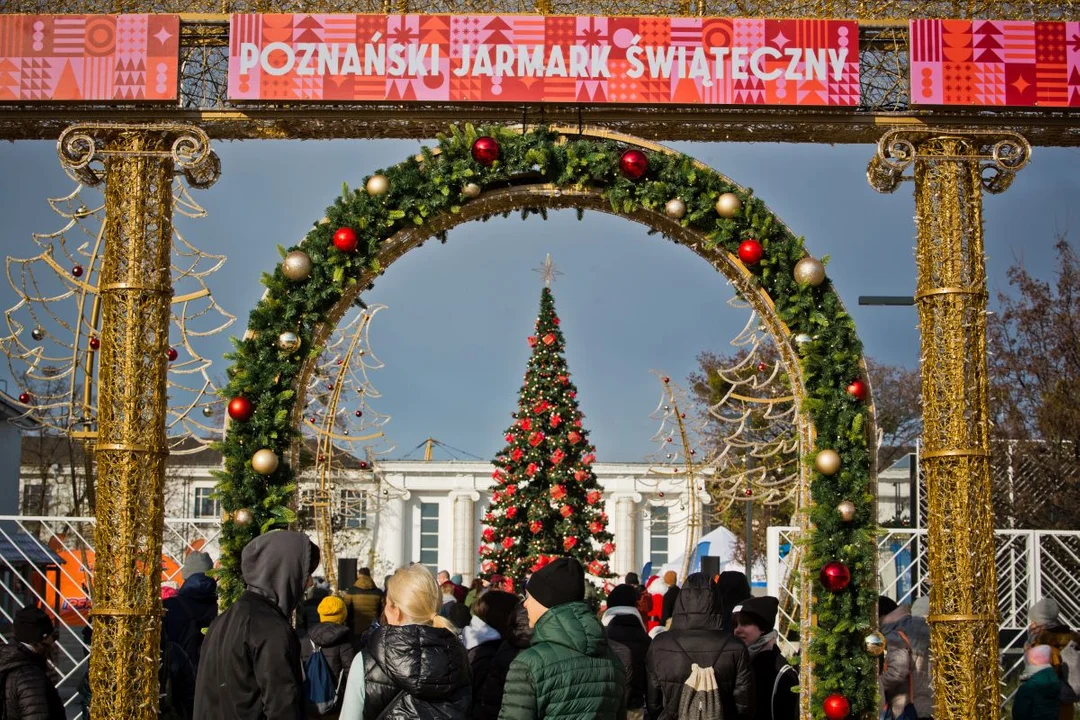 Jarmark Świąteczny w Poznaniu. Zaskakujące atrakcje i potrawy!