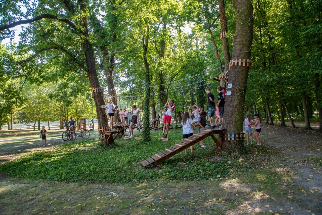 Nowy park linowy w Jarocinie
