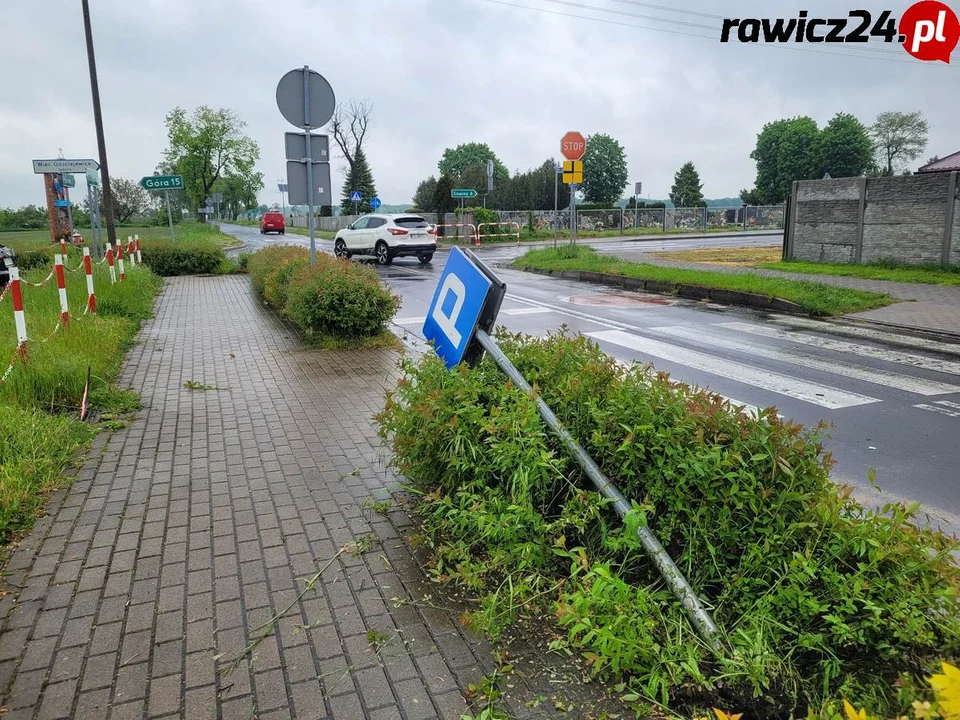 Skrzyżowanie przy cmentarzu w Bojanowie