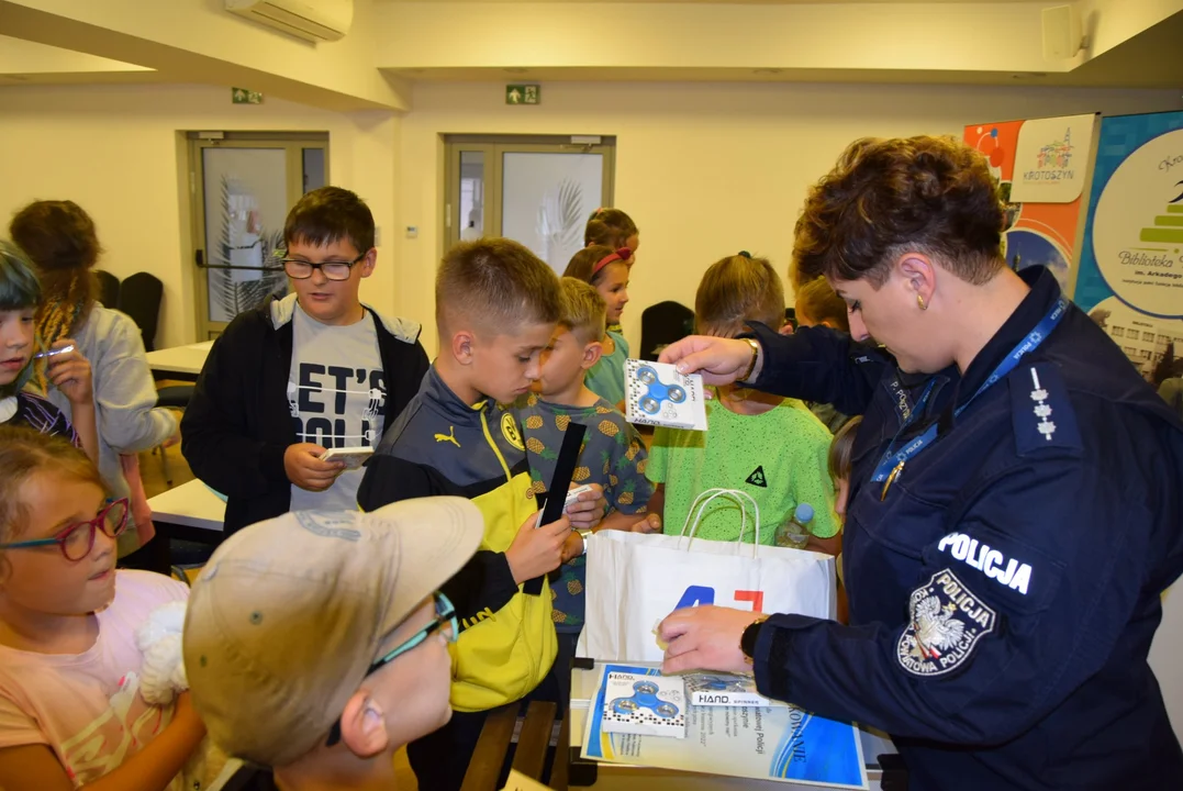 Krotoszyn. Letnie półkolonie w bibliotece [ZDJĘCIA] - Zdjęcie główne