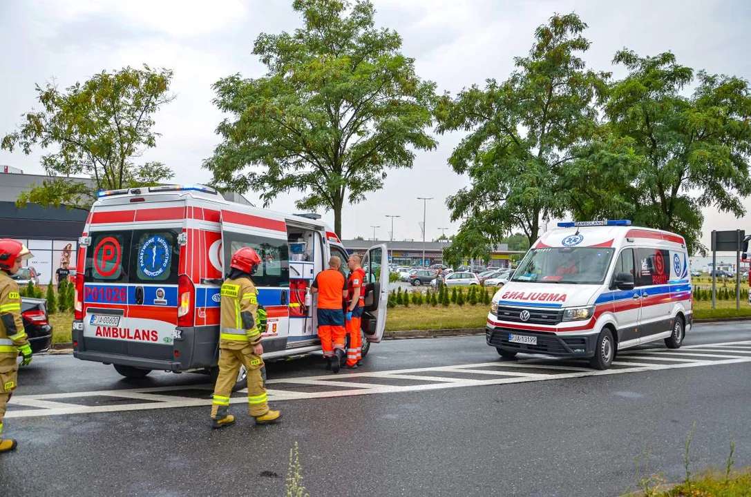 Zderzenie trzech aut ul. Powstańców Wlkp. Jarocin