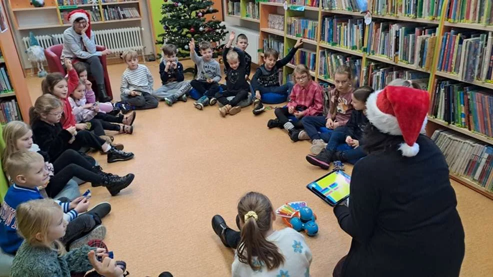 „Mikołajkowe Czytanie” w Bibliotece Publicznej Miasta i Gminy Jarocin