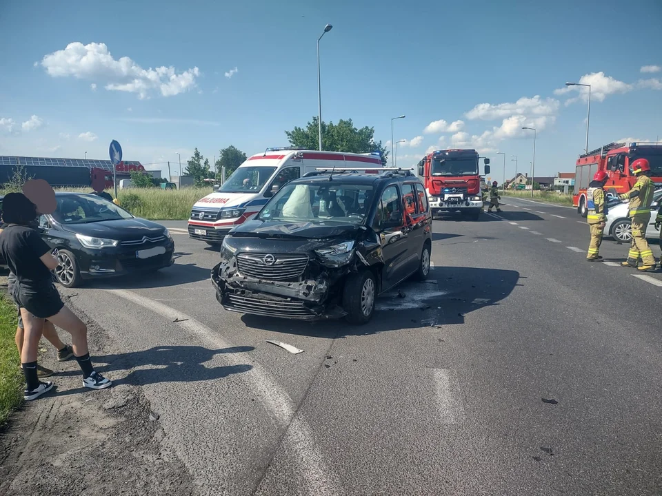 Nie ustąpiła pierwszeństwa, doprowadziła do kolizji [ZDJĘCIA] - Zdjęcie główne