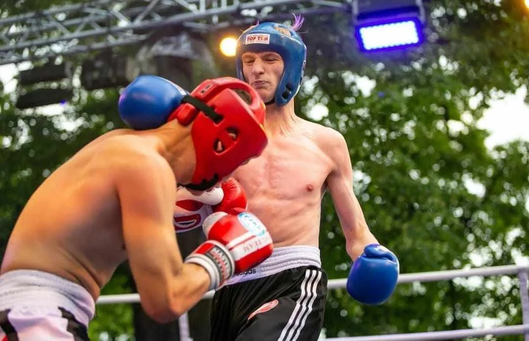 Filip Śronek z Krotoszyna zwyciężył w Kick-Boxing Competition