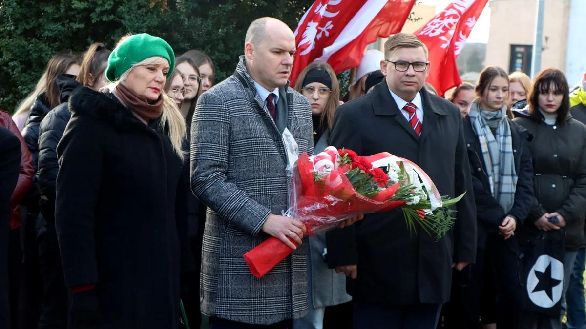 Rawicz. Uczcili pamięć o wielkopolskich bohaterach [ZDJĘCIA] - Zdjęcie główne