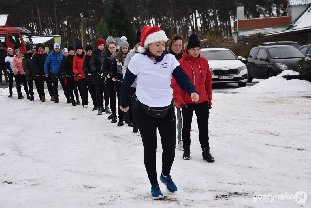 Mikołajkowy Charytatywny Marsz Nordic Walking „Idziemy dla Julki”