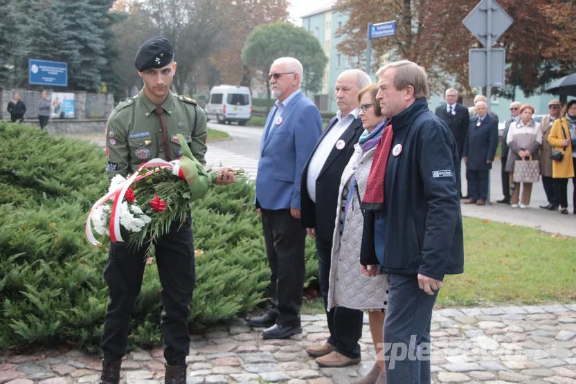 Zjazd byłych żołnierzy 20 Pułku Artylerii Przeciwpancernej w Pleszewie