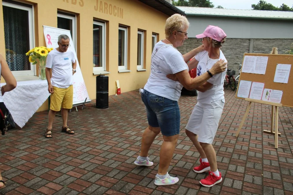 VII Turniej "Ustrzelić raka" Klubu "Amazonka"  w Jarocinie