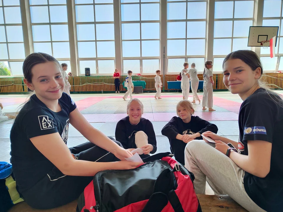 Judocy z Rawicza i Miejskiej Górki na zawodach w Lesznie