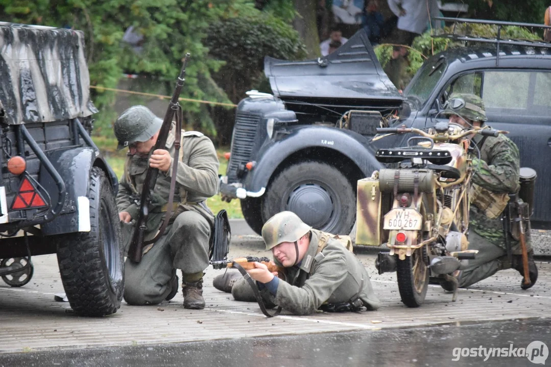 Operacja Poniec 2023. Grupy rekonstrukcji historycznej i inscenizacja "West 1944"