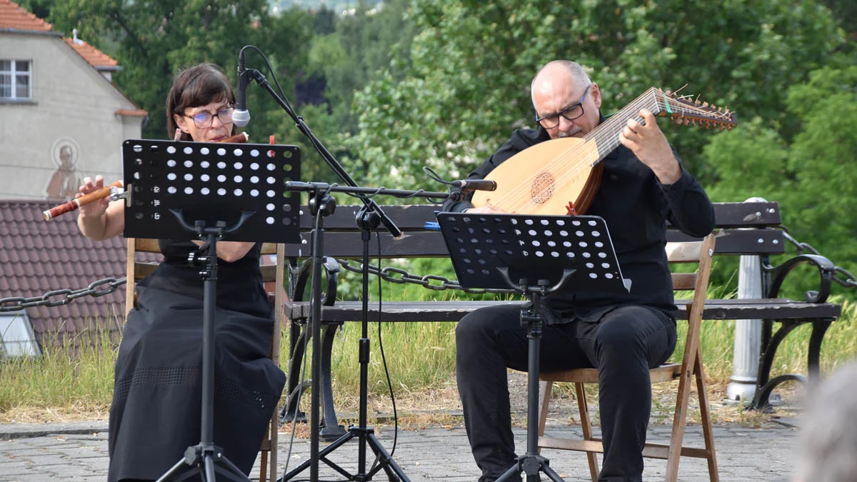 X Festiwal Lutniowy w Gostyniu. Na Górze Zamkowej się nie skończyło - Zdjęcie główne